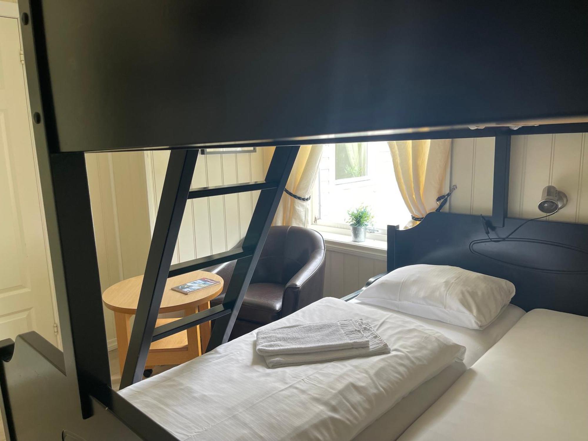 Jondal Hotel Екстериор снимка