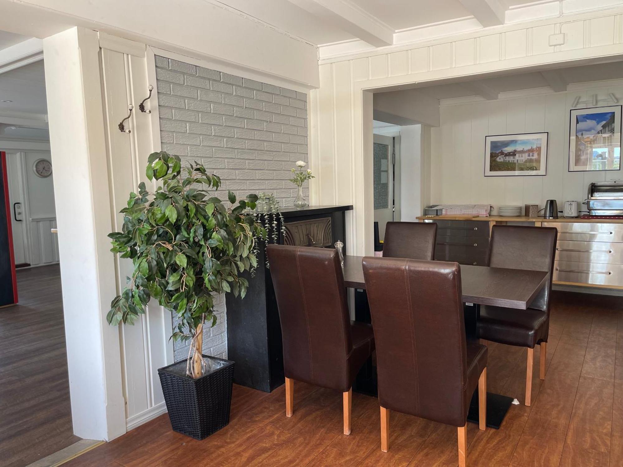 Jondal Hotel Екстериор снимка