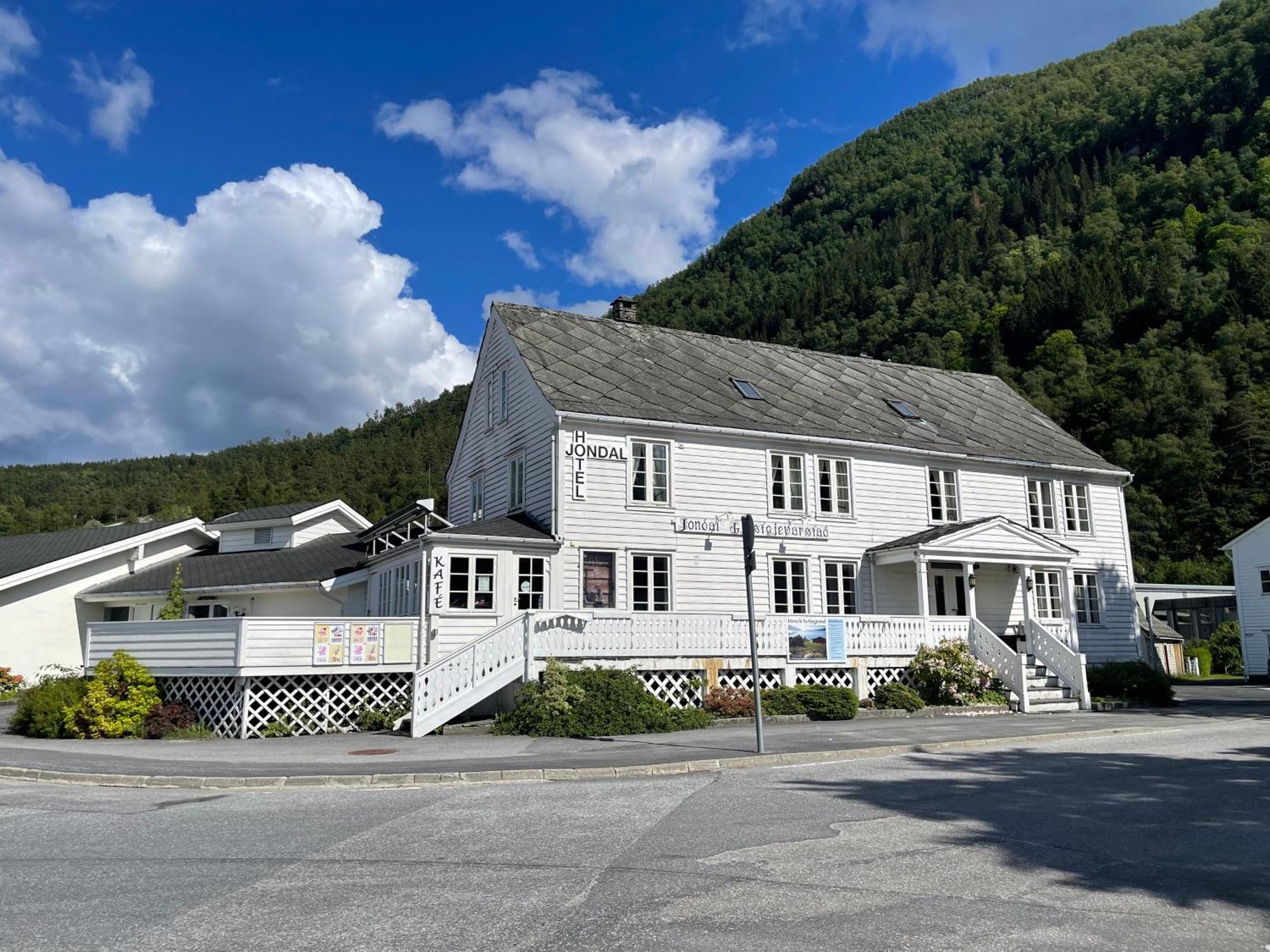 Jondal Hotel Екстериор снимка